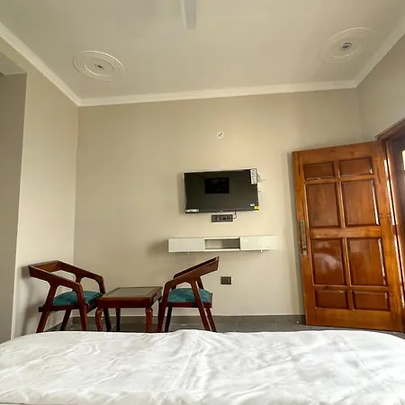 Manika Homestay Bhimtal Exterior photo