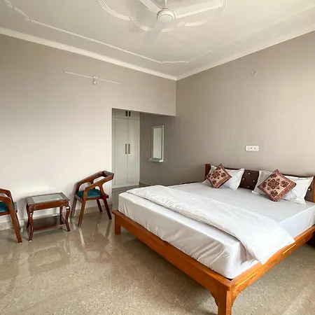 Manika Homestay Bhimtal Exterior photo