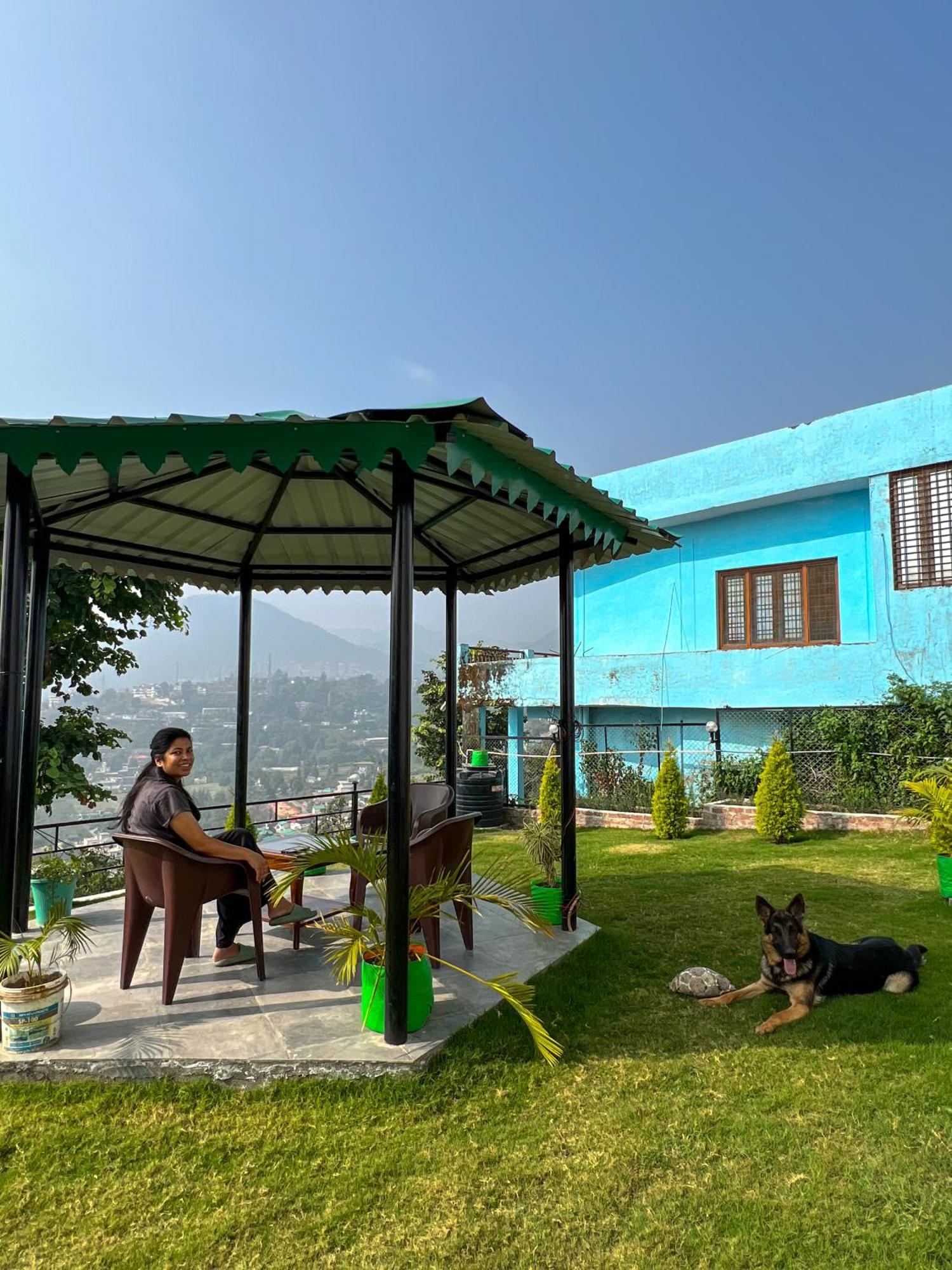 Manika * Bhimtal